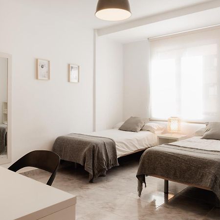 Apartamentos Fv Flats Valencia - Mestalla 9 Exteriör bild