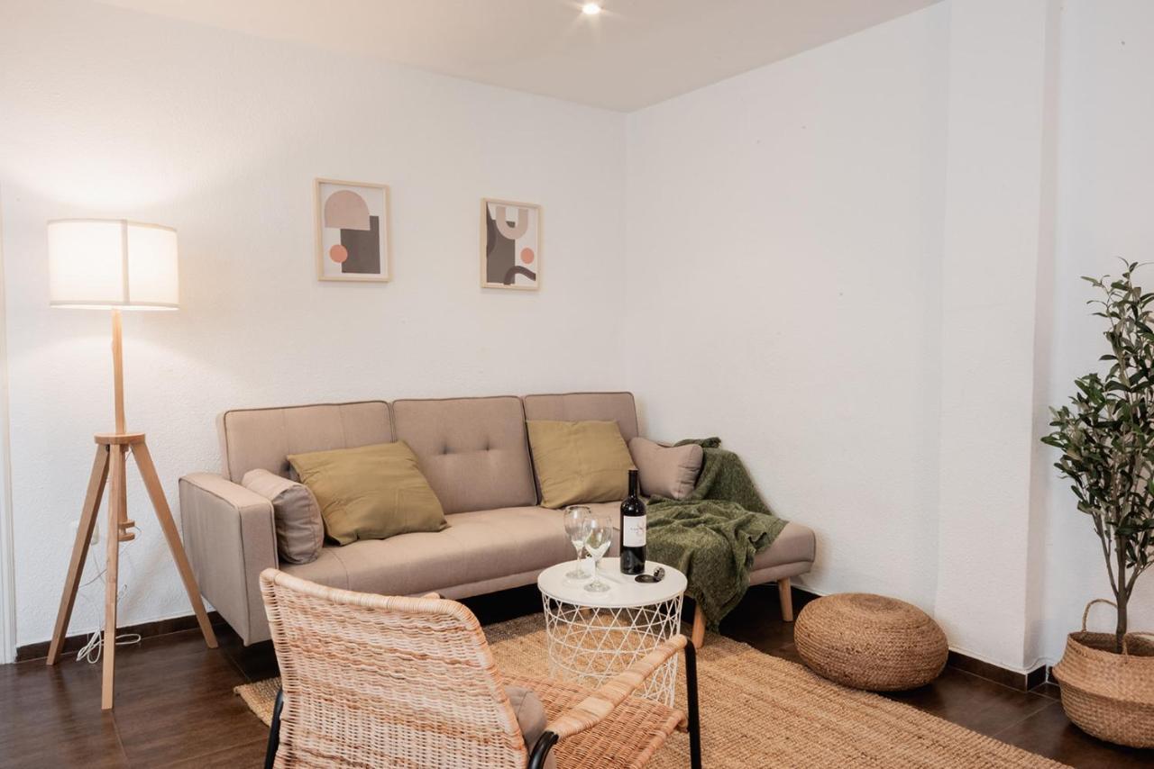 Apartamentos Fv Flats Valencia - Mestalla 9 Exteriör bild