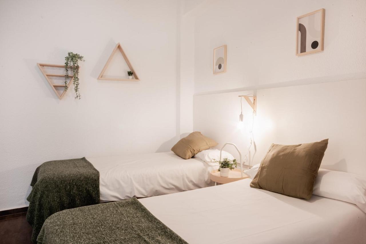 Apartamentos Fv Flats Valencia - Mestalla 9 Exteriör bild