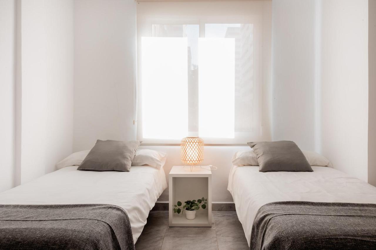 Apartamentos Fv Flats Valencia - Mestalla 9 Exteriör bild