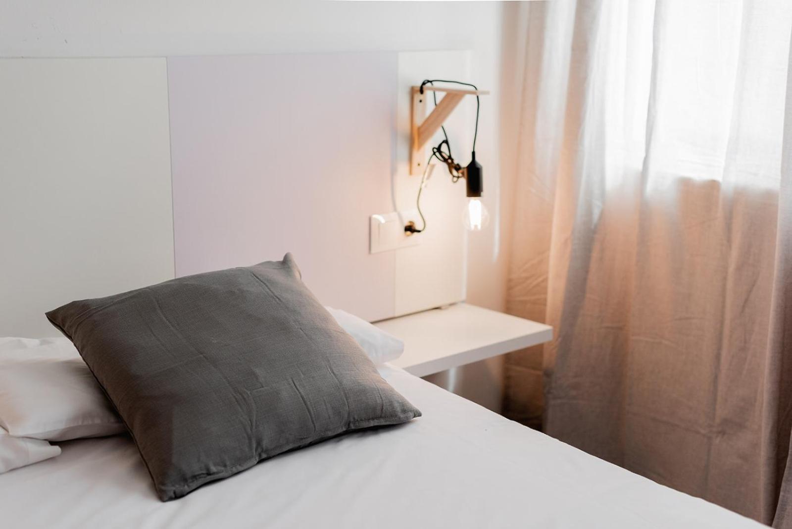 Apartamentos Fv Flats Valencia - Mestalla 9 Exteriör bild